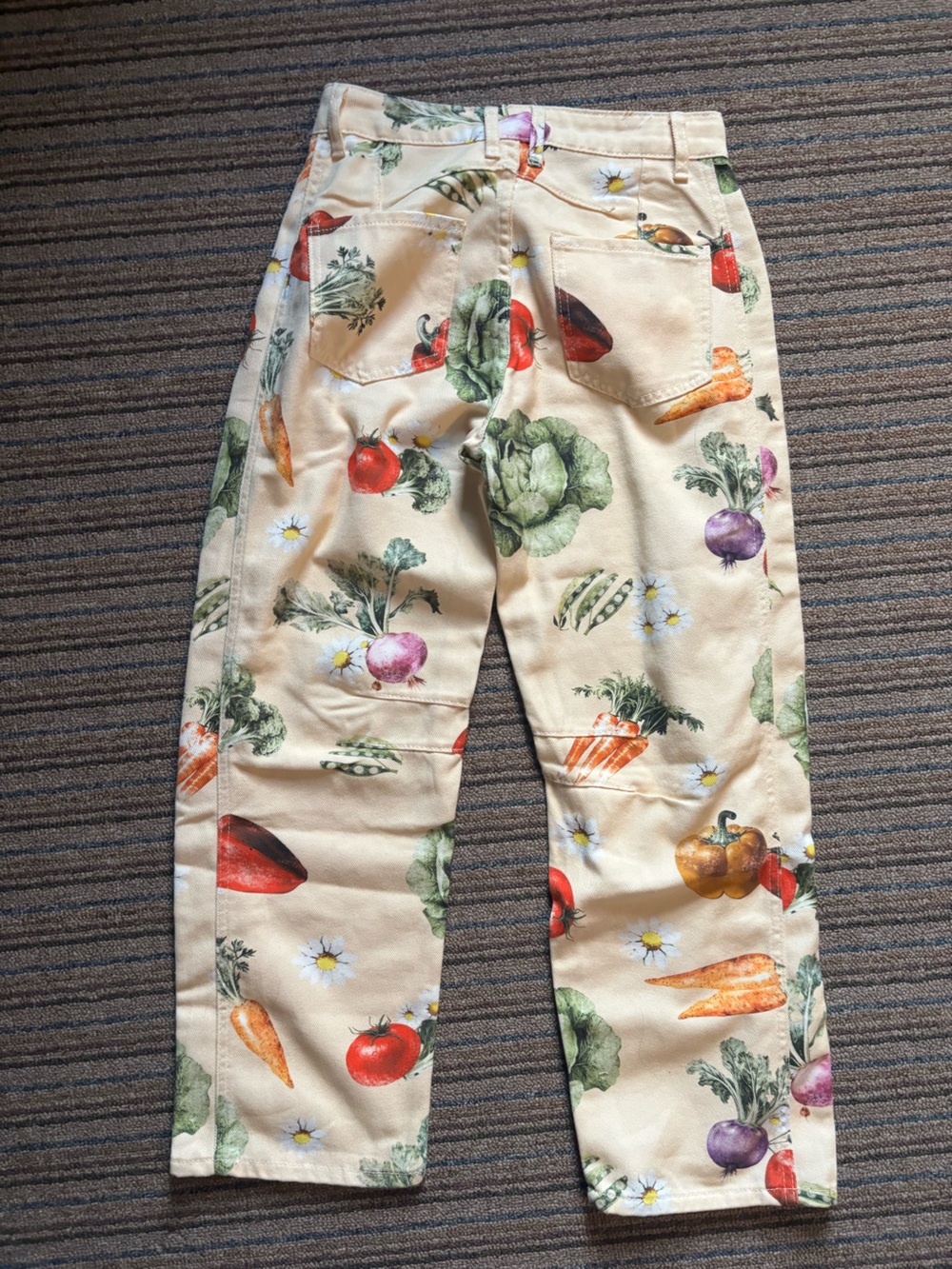 Vegetable Pants - Picture 2 of 5